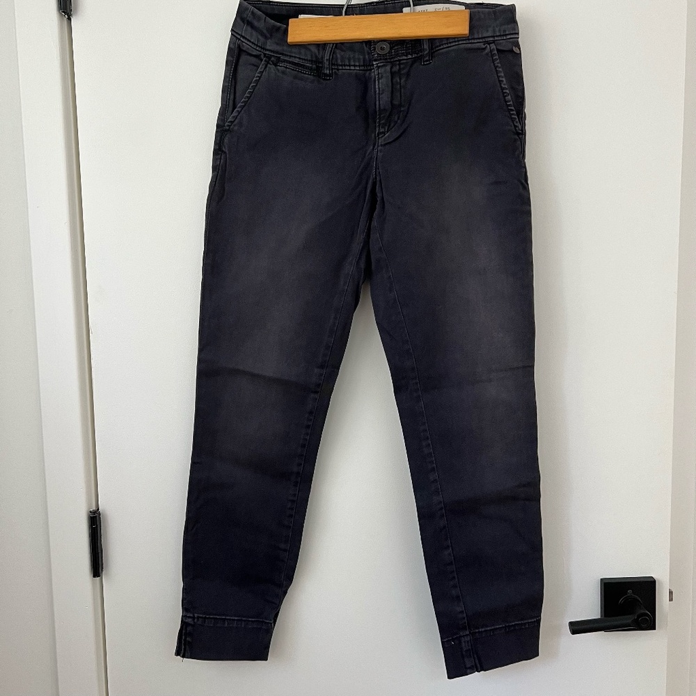 Anthropologie Pilcro | Mid-Rise Taper Ankle Navy Chino Pants Size 25